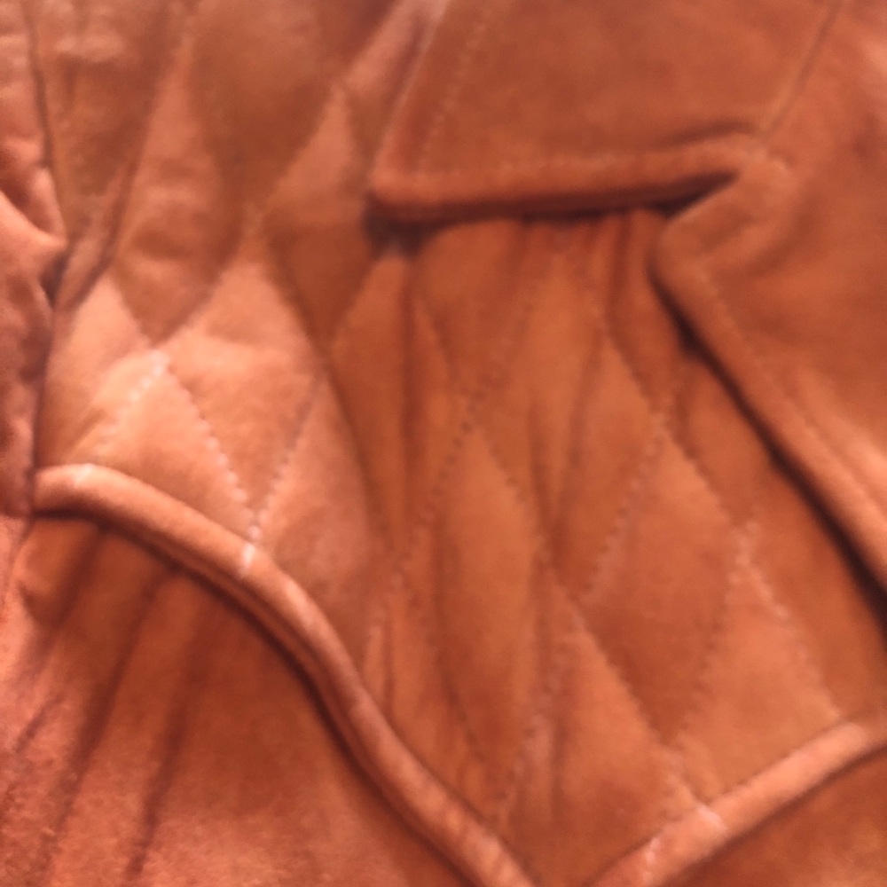 Vintage 70’s Suede Jacket and belt - Picture 5 of 9